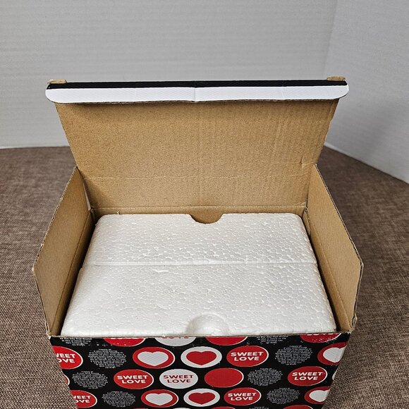 NIB I'm Not 39 I'm 18 With 21 Years Experience 39th Birthday Mug - Picture 2 of 9